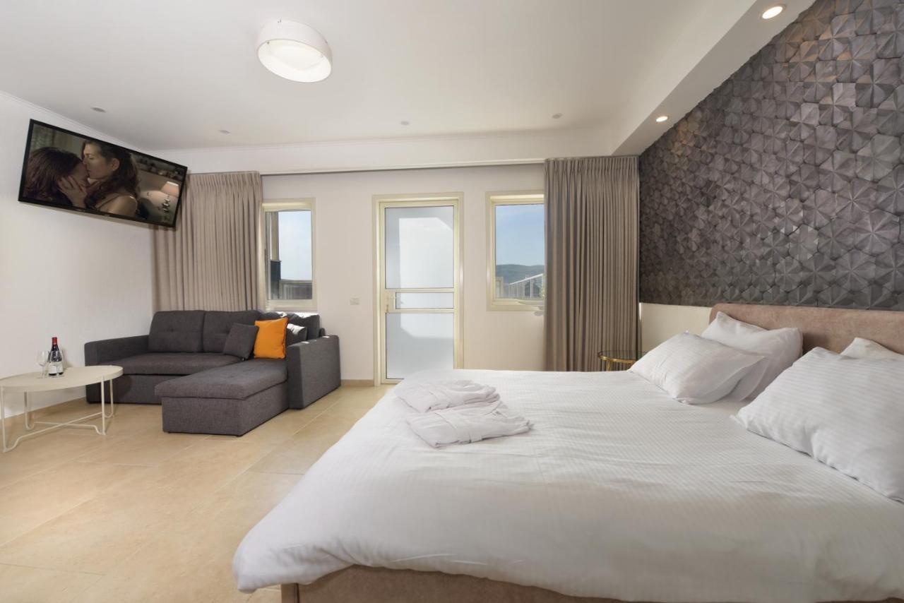 El Viso Verde Luxury Suites Had Nes Esterno foto
