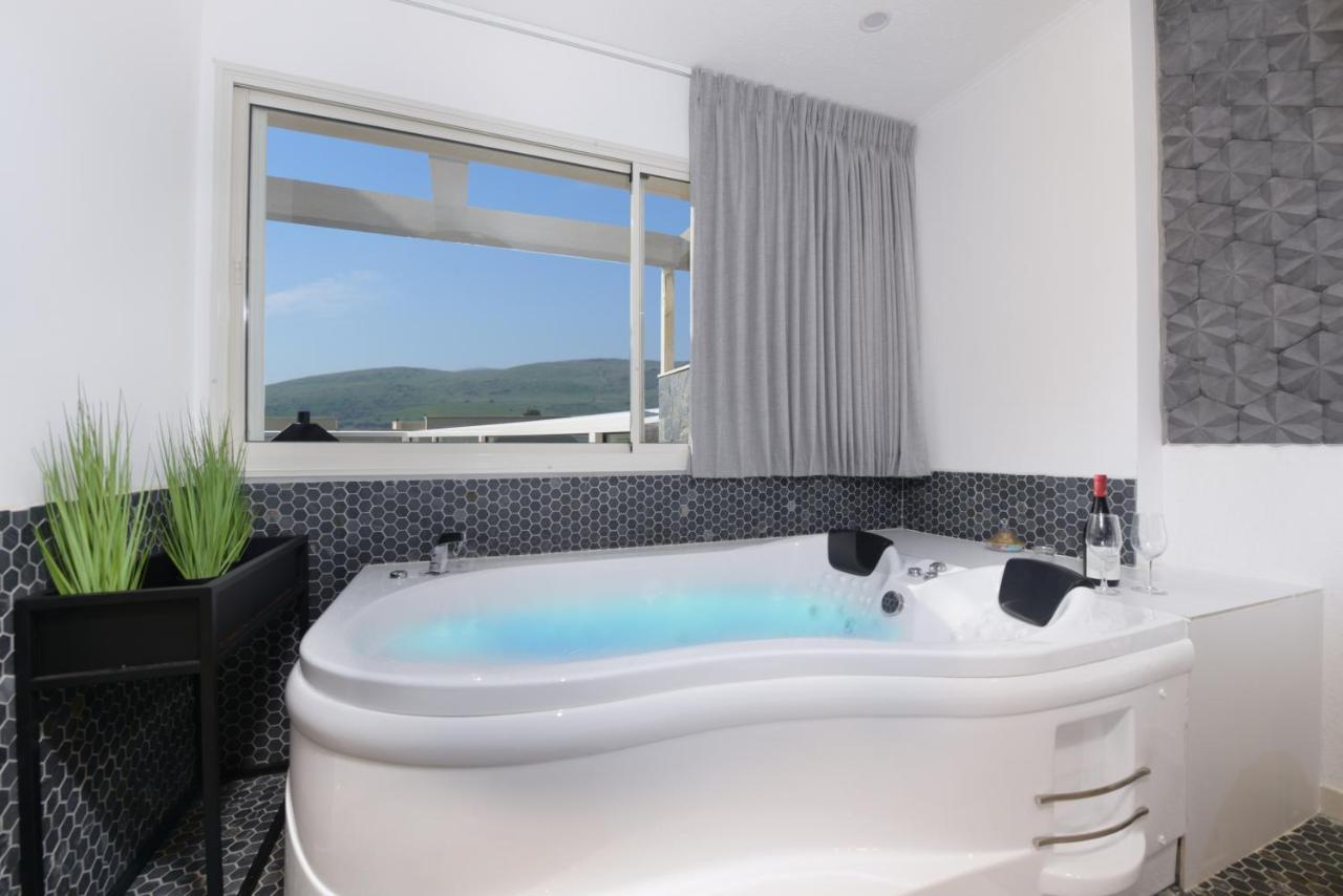 El Viso Verde Luxury Suites Had Nes Esterno foto