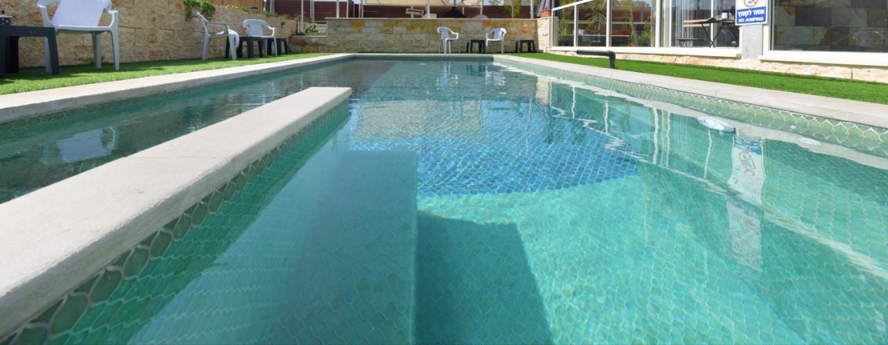 El Viso Verde Luxury Suites Had Nes Esterno foto